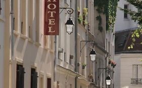 Hotel Du Roussillon